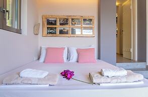 Core Luxury Suites