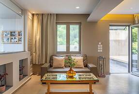 Core Luxury Suites