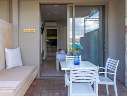Core Luxury Suites
