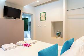 Core Luxury Suites