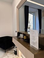 Maison Tritone
