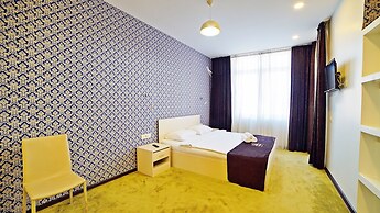 Mardi Plaza Hotel