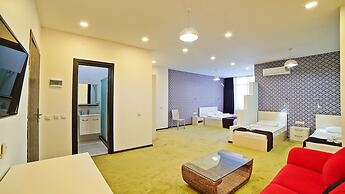 Mardi Plaza Hotel