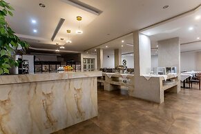Residences Feto II