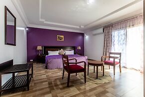 Residences Feto II