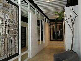 MyPlace Donceles