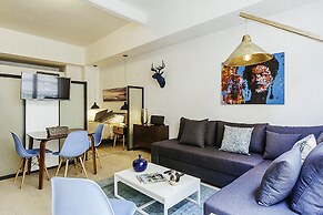 MyPlace Donceles