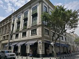 MyPlace Donceles