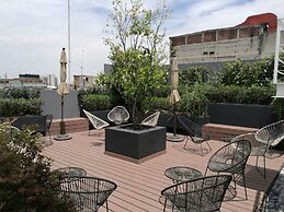 MyPlace Donceles
