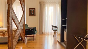 Quinta Colina by Shiadu