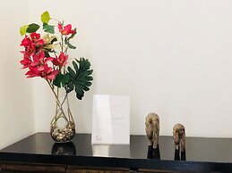 Alameda Downtown Apartment 404