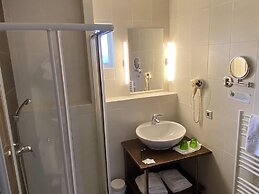 Logis Hôtel Le Bellevue