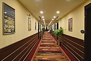 Garden Plaza Hotel