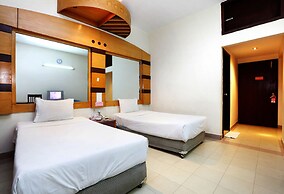 Uni Resort