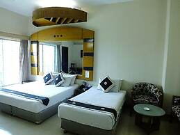 Uni Resort