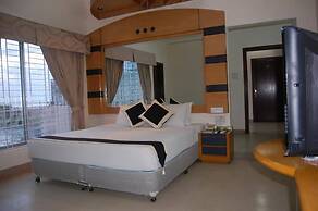 Uni Resort