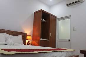 Phan Van Hotel