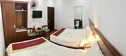 Phan Van Hotel