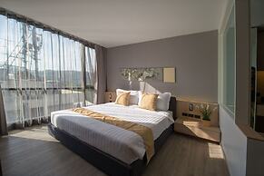 Neca Reiche Hotel