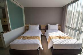 Neca Reiche Hotel