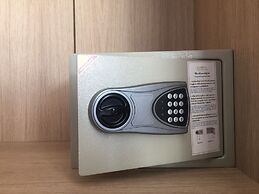 Neca Reiche Hotel