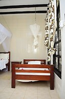 Kigwedeni Villas