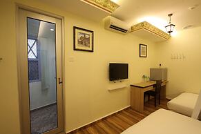 Shamrock Guest House II