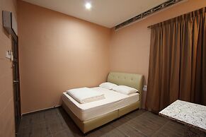 Shamrock Guest House II