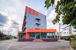 Belleville Hotel