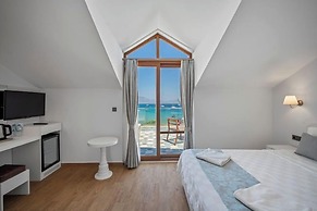 Kumluk Otel