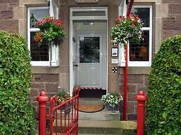 Fir Tree B&B at Galvelbeg House