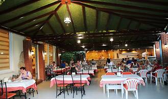 Side Kervan Hotel