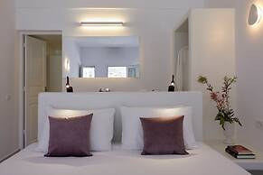 Anchor Suites