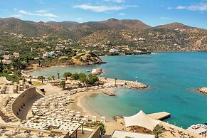 Zeus Eleva Mirabello Bay