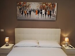 Tolli Rooms