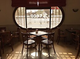 Hostal Cafe Gutgreco