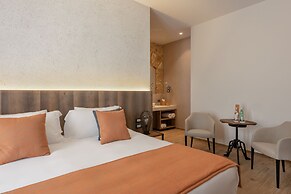 Momentum Resort