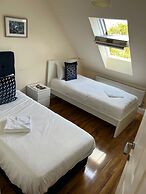 RC Airport Rooms