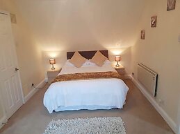 Lake View Villa - Rosecraddoc Manor