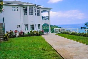 Pink Rock Bed & Breakfast