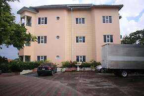 Royal Tower Suites