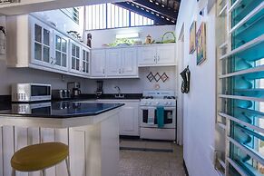 Beach Palm Villa