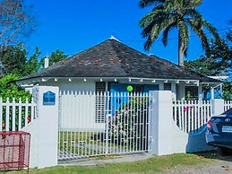 Villa Island Breeze