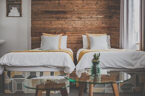 Antique House B&B