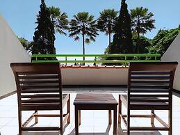 Grand Whiz Hotel Bromo