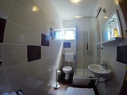 Vila Lacman