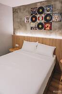 CIQ HOTEL at Jalan Trus