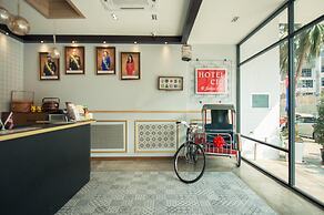 CIQ HOTEL at Jalan Trus
