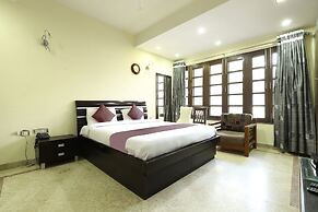 Livia Residency