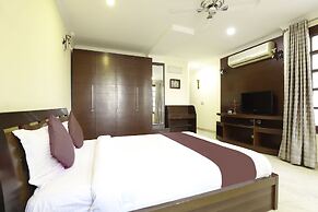 Livia Residency